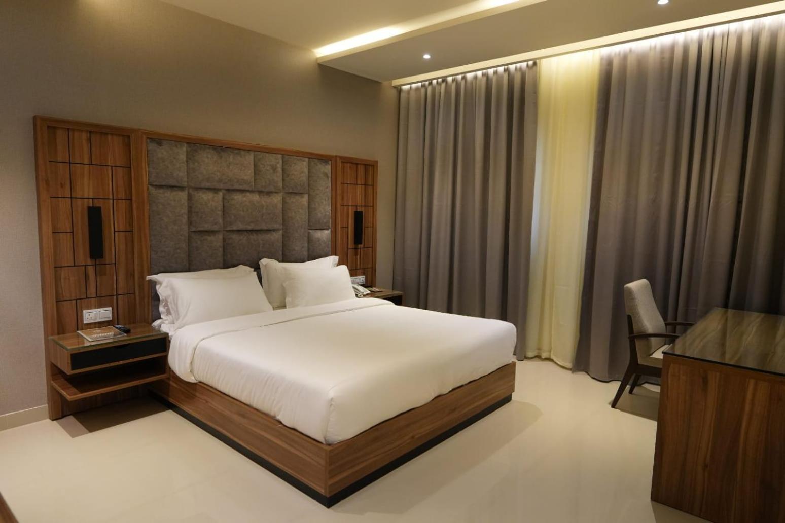The Plaza Hotel & Resort Salalah Eksteriør billede
